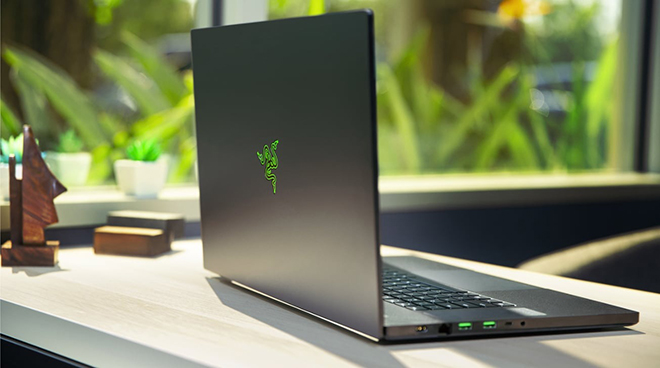 Đâu mới là laptop chơi game "trâu" nhất: Razer Blade Pro 17 hay MacBook Pro 16-inch - 6