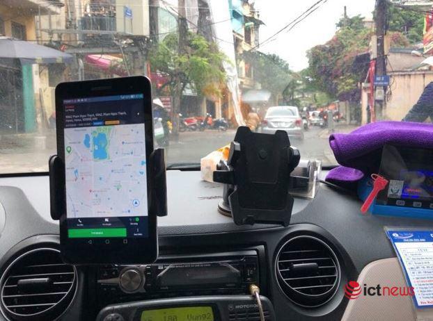 Taxi công nghệ bắt đầu mở rộng hoạt động - 1
