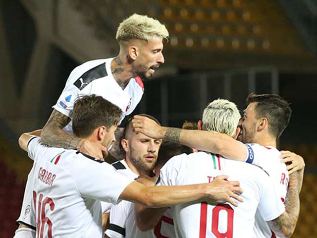 Bóng đá - Video highlight trận Lecce - AC Milan: Điên rồ 3 phút 3 bàn, đại thắng ngày trở lại