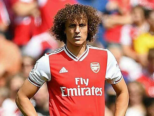 Tin HOT bóng đá sáng 25/6: CĐV Arsenal nổi nóng vì “phần thưởng” cho David Luiz - 1