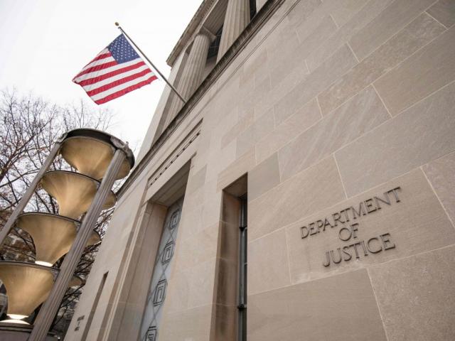 Thế giới - Thông tin mới vụ sỹ quan quân đội Trung Quốc bị bắt ở sân bay Mỹ