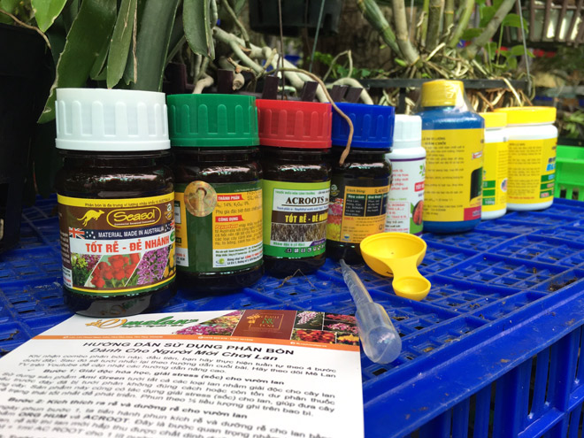 Trọn bộ Combo8 phân bón dinh dưỡng dành cho lan