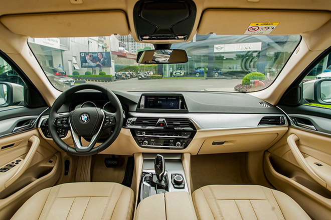Xe sedan BMW 520i giảm giá gần 400 triệu đồng, cạnh tranh Mercedes-Benz E-Class - 6