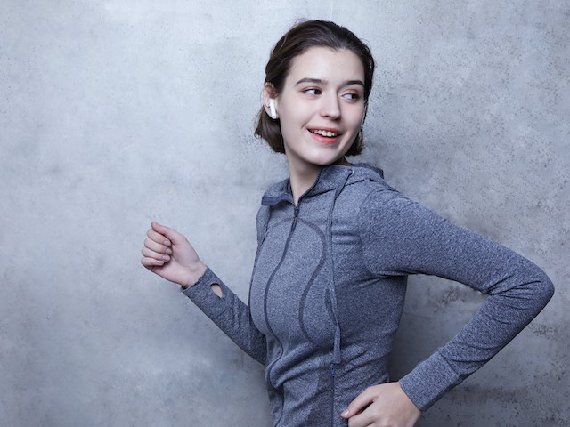 Công nghệ thông tin - Bộ đôi tai nghe in-ear thông minh, gọi trợ lý ảo trong "một nốt nhạc"