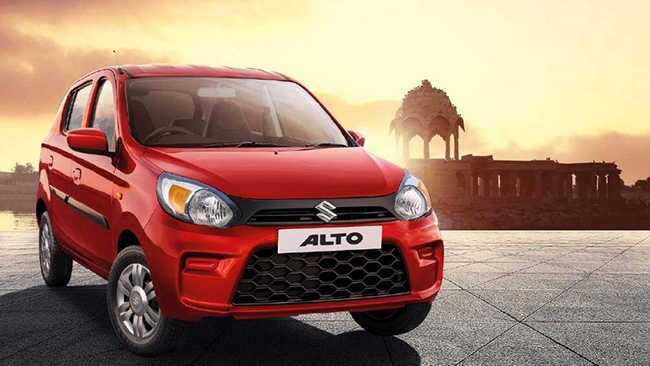 Suzuki Alto tại Ấn Độ có giá bán chỉ 6.693 USD, xe sử dụng động cơ 0.8L, tuy nhiên dường như xe không có công nghệ hỗ trợ người lái nào cả
