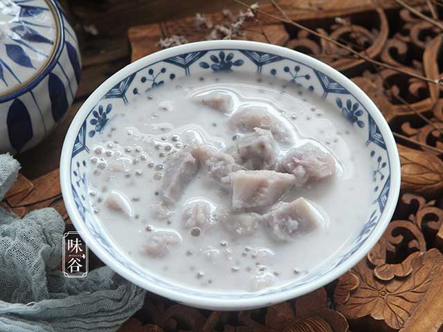 Ẩm thực - Ngậy thơm món chè khoai môn bột báng theo công thức của bà ngoại