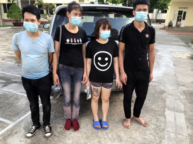 4 đối tượng đã bơi sông nhập cảnh trái phép vào Việt Nam và bị lực lượng chức năng bắt giữ.
