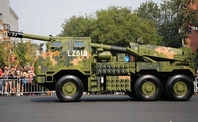 Pháo tự hành PCL-181 của Trung Quốc gắn trên xe tải.