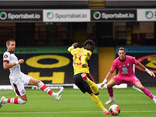 Video highlight trận Watford – Southampton: Sai lầm định đoạt, cú đúp ngôi sao - 1