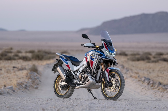 Africa Twin CRF1100L Adventure Sport là dòng xe phượt thể thao chuyên dụng, có thể chinh phục rất nhiều cung đường hóc búa.
