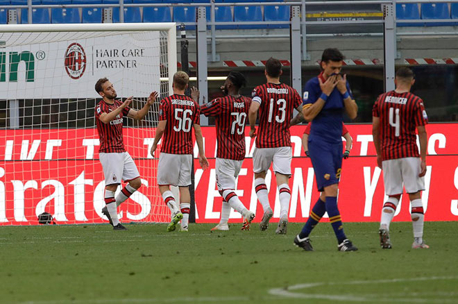 Video highlight trận AC Milan - Roma: 15 phút "điên rồ", tiếp đà thăng hoa - 2