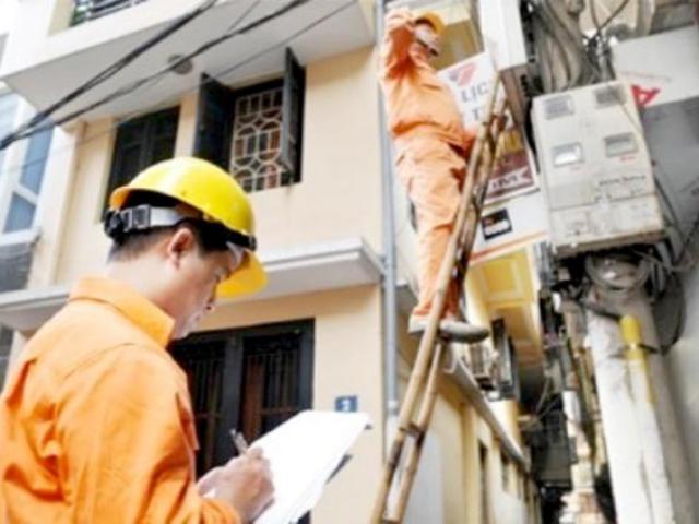 Tin tức trong ngày - Hóa đơn tiền điện tăng "chóng mặt": EVN thực hiện phúc tra ra sao?