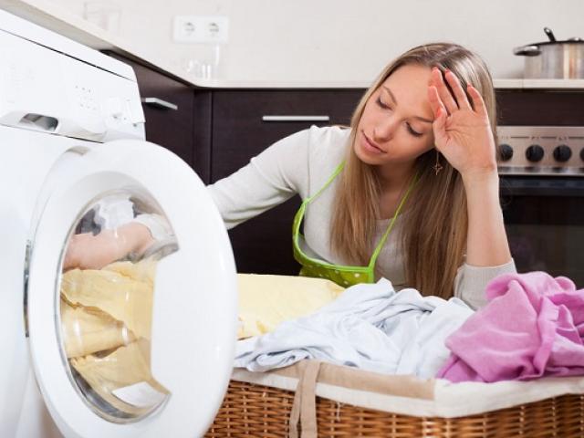 Thời trang Hi-tech - Lỗi máy giặt AQUA và những sự cố gặp phải cần cách khắc phục