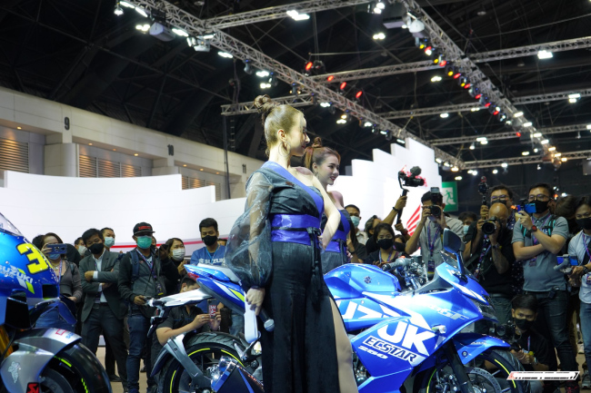 Cận cảnh xe côn 2021 Suzuki Gixxer SF 250 đẹp ngất ngây - 16