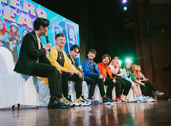 Phong Cận TV: Từ một cậu bé thiếu tự tin và hành trình trở thành YouTuber nổi tiếng