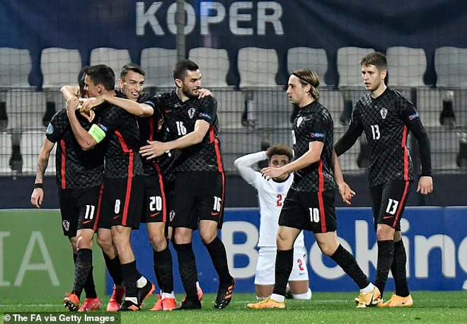 U21 Anh bị loại sốc giải châu Âu, sao trẻ Liverpool bức xúc đòi đánh đối thủ - 1