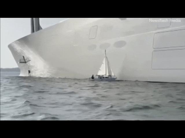 Thế giới - Đưa thuyền đến nhìn tận mắt siêu du thuyền 500 triệu USD của tỷ phú Nga, không ngờ gây vạ