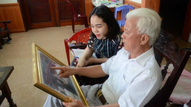 Thầy Nguyễn Huy Hiền kể lại câu chuyện về cậu học trò Vương Đình Huệ khi còn là lớp phó học tập