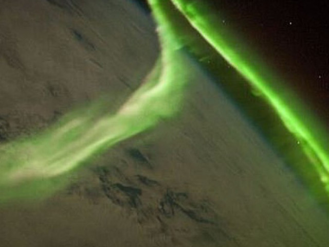 Thế giới - Hiện tượng bầu trời Á-Âu bốc cháy 500 năm trước sắp trở lại, gây mất điện toàn cầu?