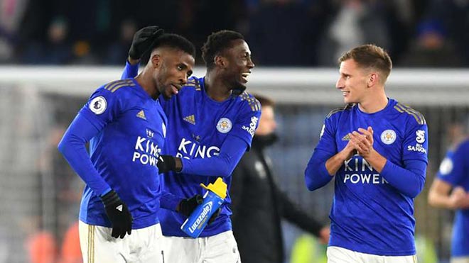 Trực tiếp bóng đá Leicester City - Man City: Đội khách bị từ chối bàn thắng - 11