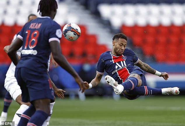 Video PSG - Lille: Neymar hóa “tội đồ”, trả giá bằng ngôi đầu - 1