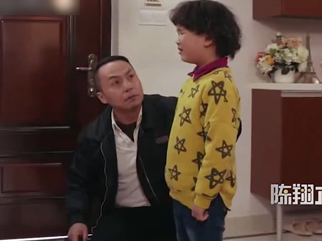 Video Clip Cười - Cậu con trai nhận "oan uổng" chỉ vì ông bố thương con