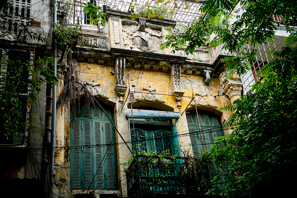 Biệt thự cũ nát, nhà cổ chờ sập đếm không xuể ở “Hà Nội 36 phố phường”