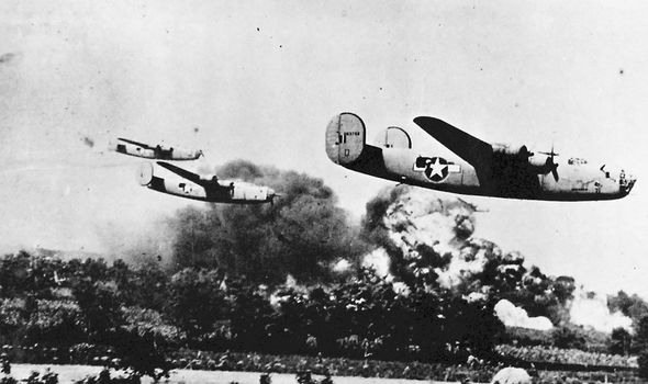 Chỉ 88 trong 178 máy bay ném bom Mỹ quay trở về được căn cứ.