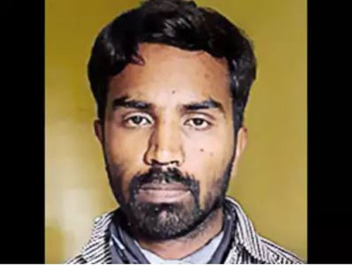 Bharat Kumar bị bắt giữ với cáo buộc giết người.