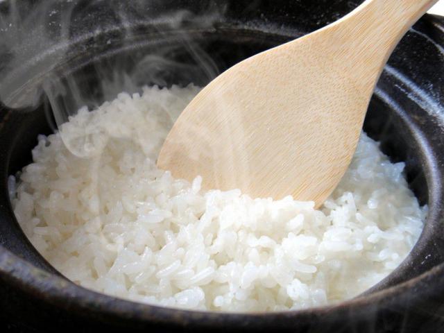 Ẩm thực - 5 sai lầm dễ mắc phải khiến cơm nấu không ngon, dễ mất chất