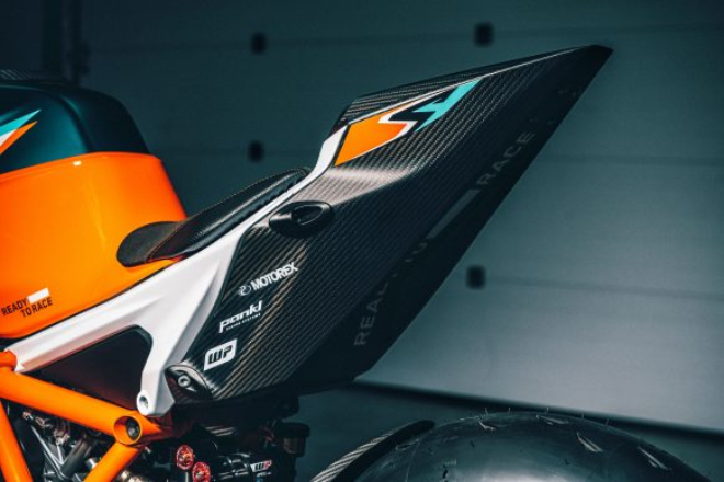 Siêu môtô 2021 KTM 1290 Super Duke RR ra mắt, thân bằng sợi carbon - 6