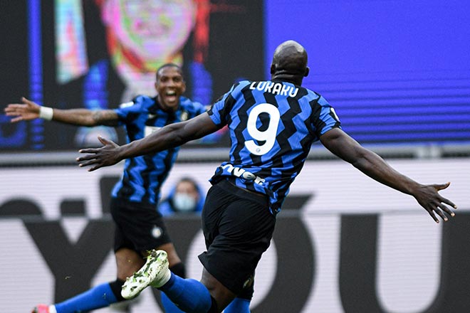 Lukaku đưa Inter Milan bỏ xa kình địch cùng thành phố AC Milan tới 11 điểm trong cuộc đua vô địch Serie A