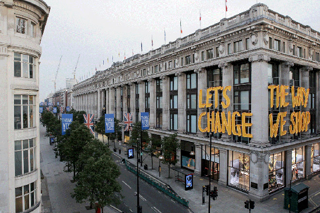 Trung tâm thương mại hàng hiệu xa xỉ Selfridge – London, Anh Quốc