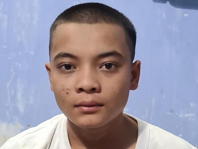 Pháp luật - Đâm hai người thương vong vì bị la mắng rú ga xe máy