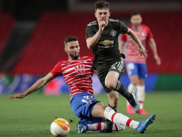 Bóng đá - Trực tiếp bóng đá Granada - MU: Fernandes sút phạt đền thành công (Hết giờ)