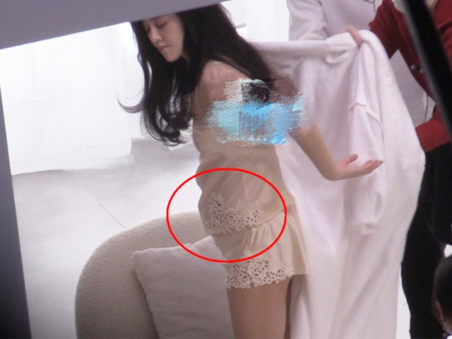 Làm đẹp - Phạm Băng Băng xuất hiện với vòng 2 "phát phì" sau tin đồn mang thai với đại gia 71 tuổi