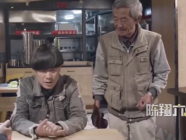 Video Clip Cười - Cách để đi ăn nhà hàng đảm bảo không sợ bị lừa