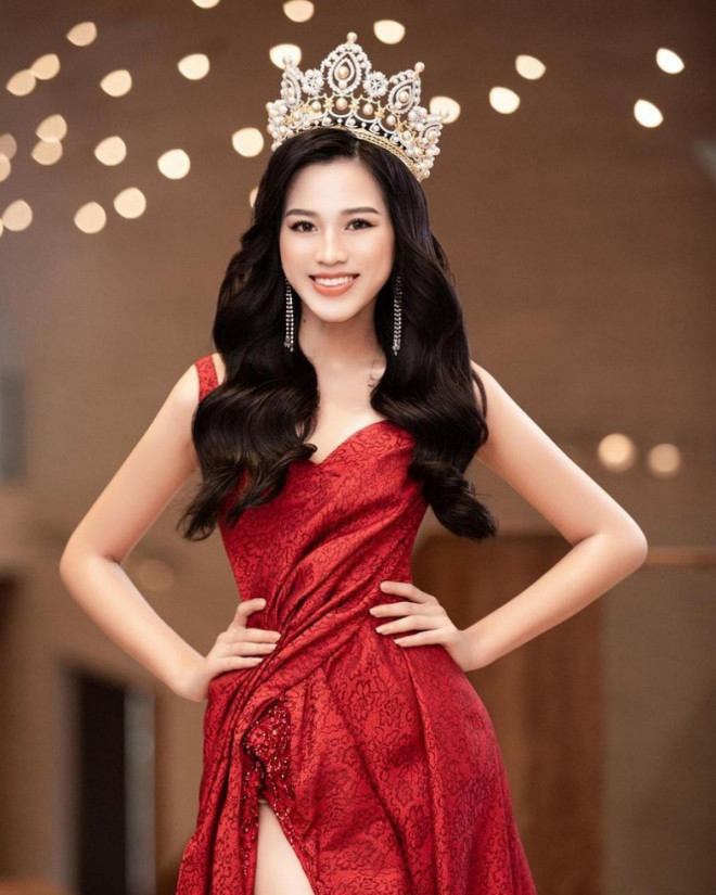 Vóc dáng nóng bỏng của Đỗ Thị Hà và những người đẹp xứ Thanh từng dự thi Hoa hậu Việt Nam - 4