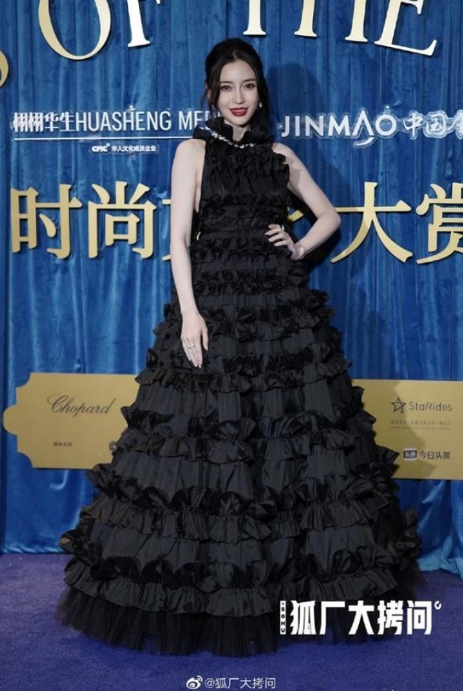 Thảm đỏ “thảm họa” nhất C-Biz năm nay, từ Angela Baby đến Ngô Cẩn Ngôn đều lên đồ quá tệ - 2