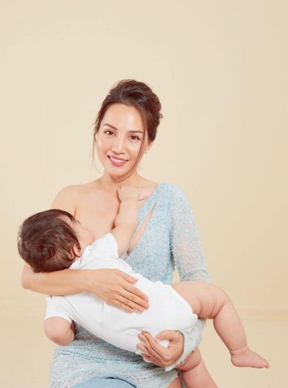 Hình ảnh những "bà mẹ bỉm sữa" trong showbiz Việt gây chú ý - 4