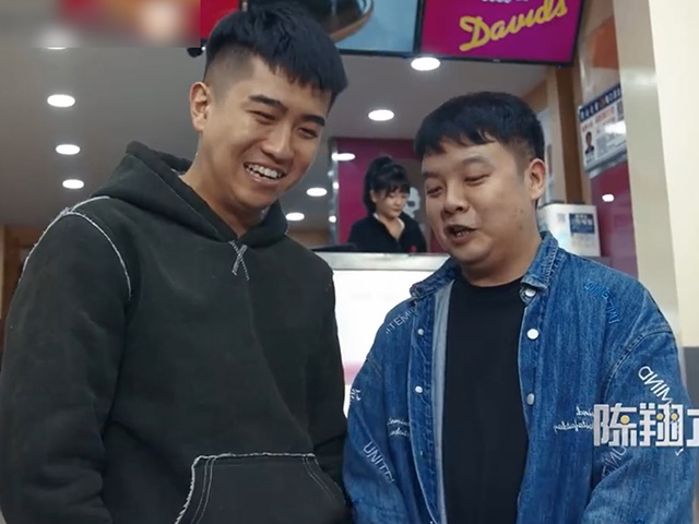 Video Clip Cười - Muốn "đuổi đến cùng" một cô gái thì phải có kế hoạch lâu dài