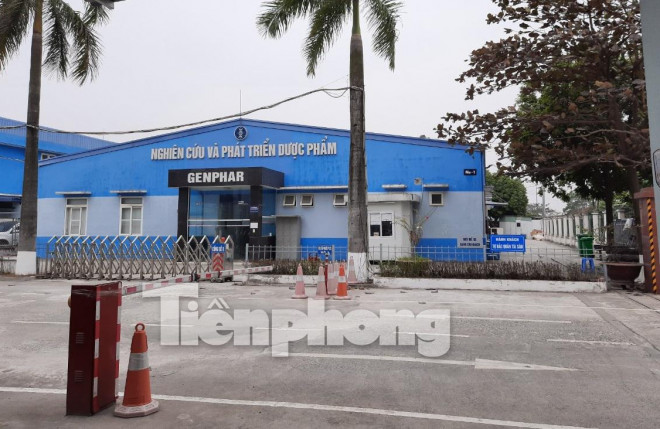 Các sản phẩm của nhóm Gobig được sản xuất ở rất nhiều nhà máy khác nhau sau đó được đưa về Genphar. Tuy quảng cáo sản xuất công nghệ tiêu chuẩn Mỹ, Nhật, nhưng mới đây công ty này bị Cục An toàn thực phẩm xử phạt về các lỗi vi phạm an toàn vệ sinh thực phẩm