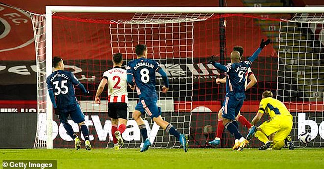 Trực tiếp bóng đá Sheffield United - Arsenal: Lacazette lập cú đúp rực rỡ - 9