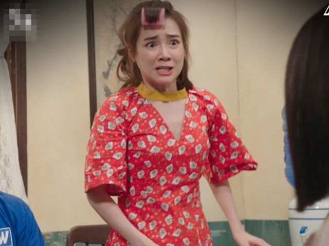 Thời trang - Nhã Phương thành dân chơi nửa mùa vì mặc đồ trên "sao Hoả"