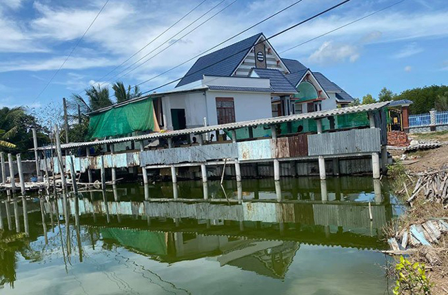 Trang trại nuôi trồng có diện tích lớn, xuất phát từ đam mê của nam diễn viên.
