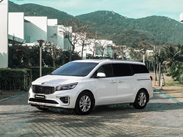 KIA Sedona tiếp tục được đại lý giảm giá, dọn kho chờ xe mới ra mắt