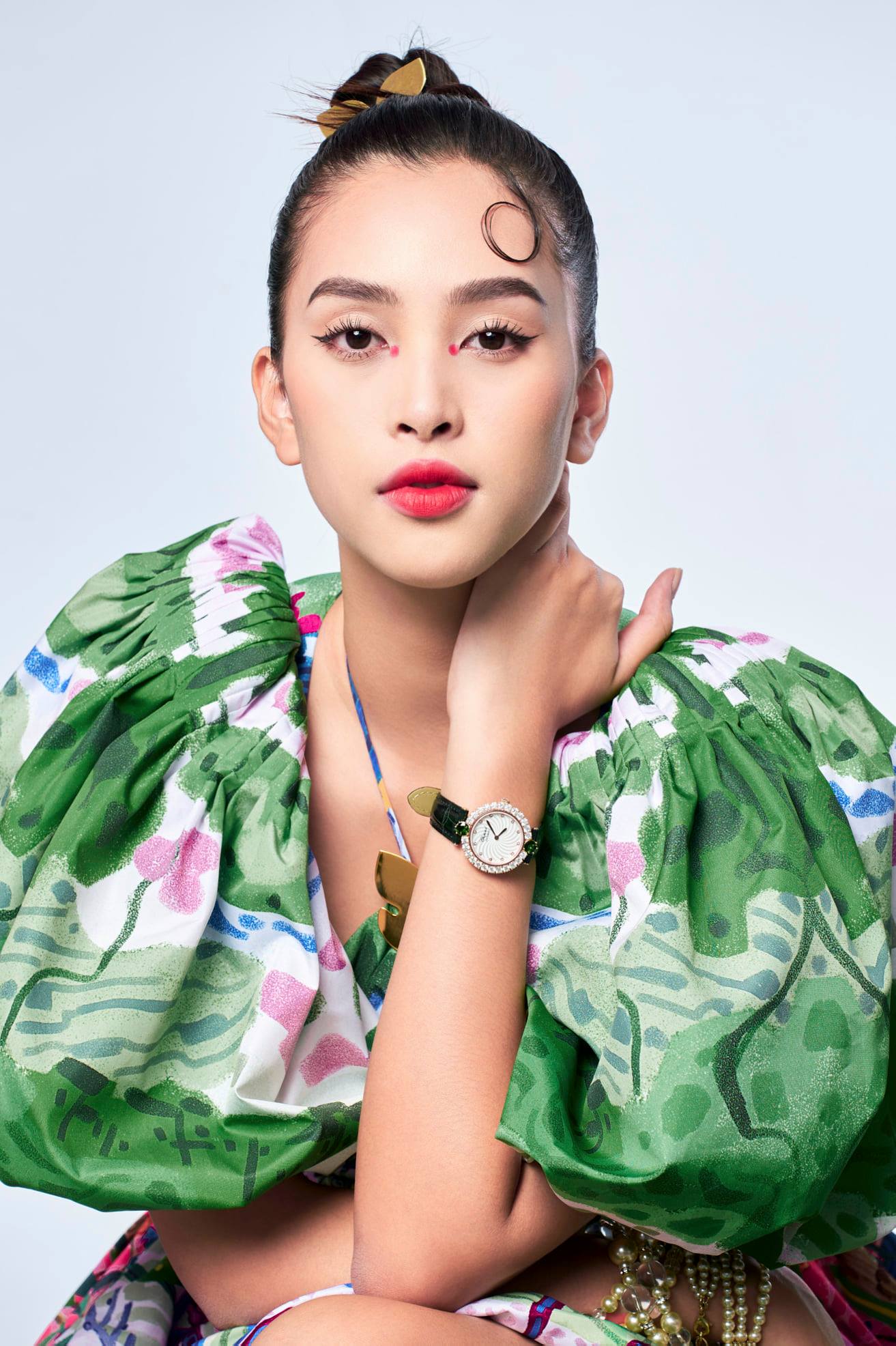 Tiểu Vy lộng lẫy hóa cánh bướm xinh đẹp mùa xuân - 14