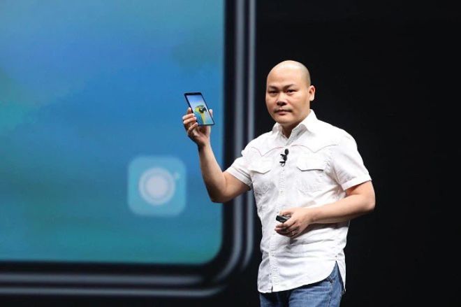 CEO Nguyễn Tử Quảng xem 4G là đủ tốt cho nhu cầu trên smartphone.