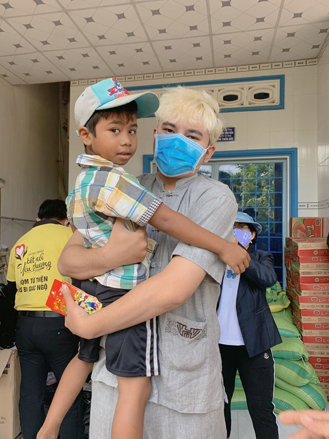 Nam sinh 10x Đạt Minh Trần với nụ cười tỏa nắng và động lực sống tích cực - 4