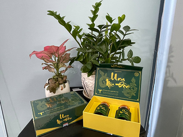 Una Mộc Đơn được chiết xuất hoàn toàn từ thảo dược thiên nhiên.